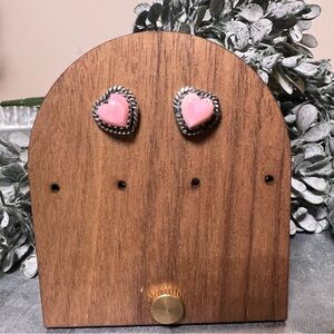 925 Sterling Silver Pink Conch Heart Stud Earrings